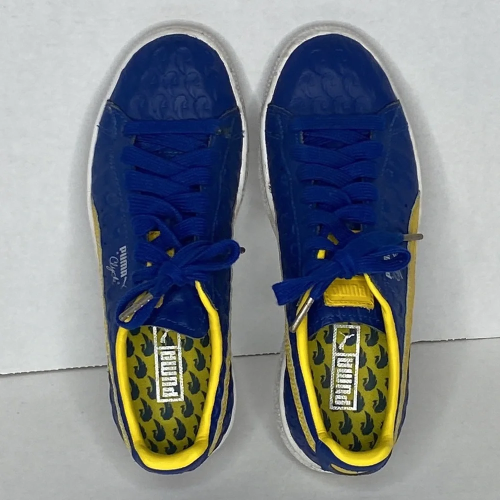 Puma Clyde in Blue and Dandelion Yellow, 5.5 - Picture 12 of 16